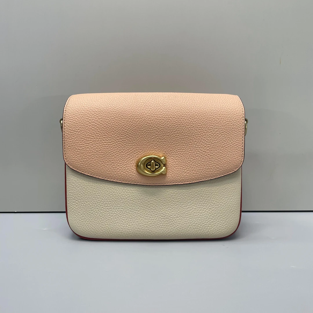90新 COACH/蔻驰 Cassie19粉拼白邮差包19x16x8cmL092213