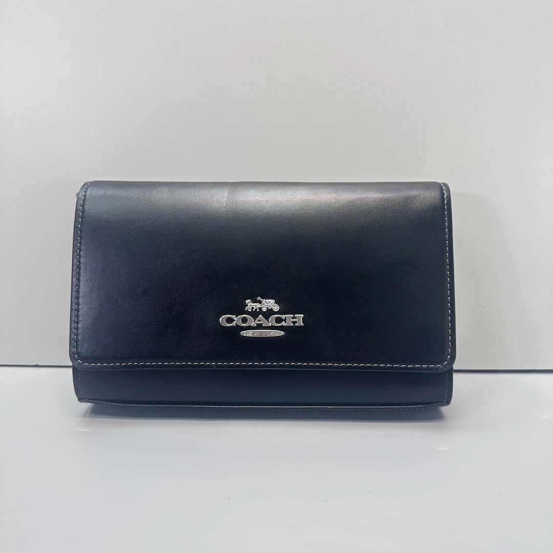 95新 COACH/蔻驰 黑色斜挎包21x13x4cmL121205