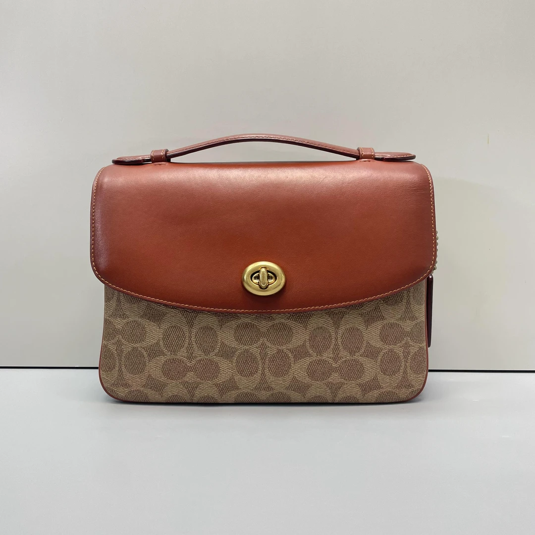 95新 COACH/蔻驰 媚姐/Cassie24红棕老花邮差包24x17x6cmF100516
