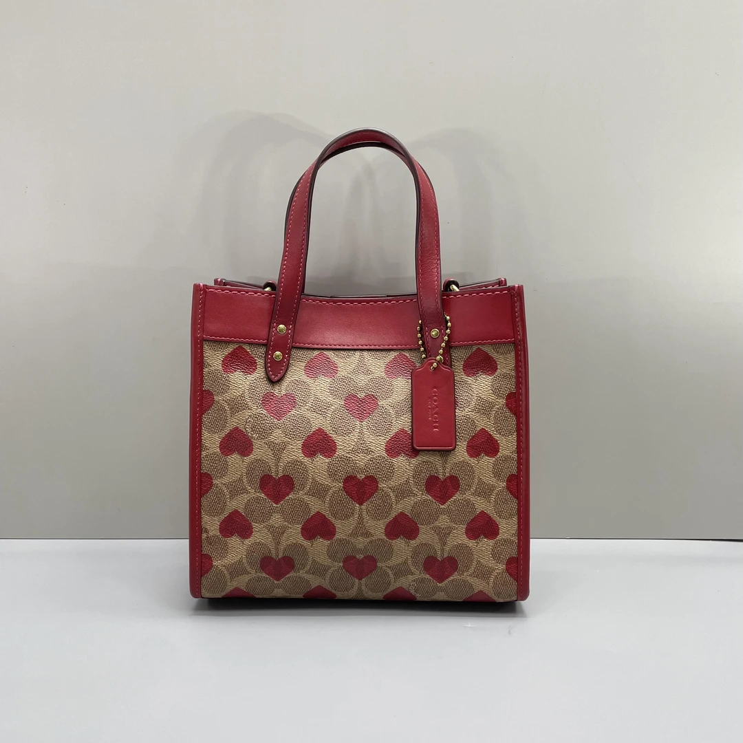 95新 COACH/蔻驰 小林/爱心红色老花小方托22*20*11cmA071805