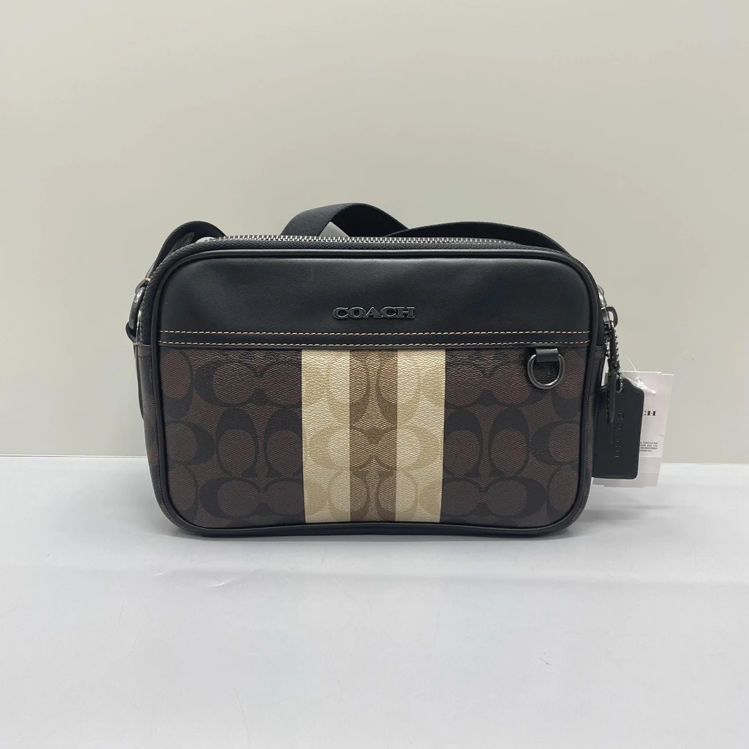 99新 COACH/蔻驰 小丽/黑拼条纹老花相机包23*15*7cmA012318