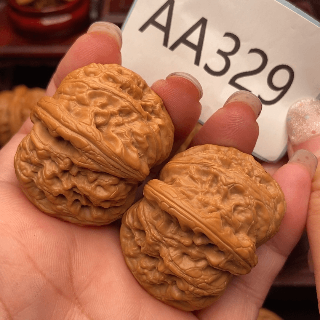 文玩核桃把件毕业元宝41