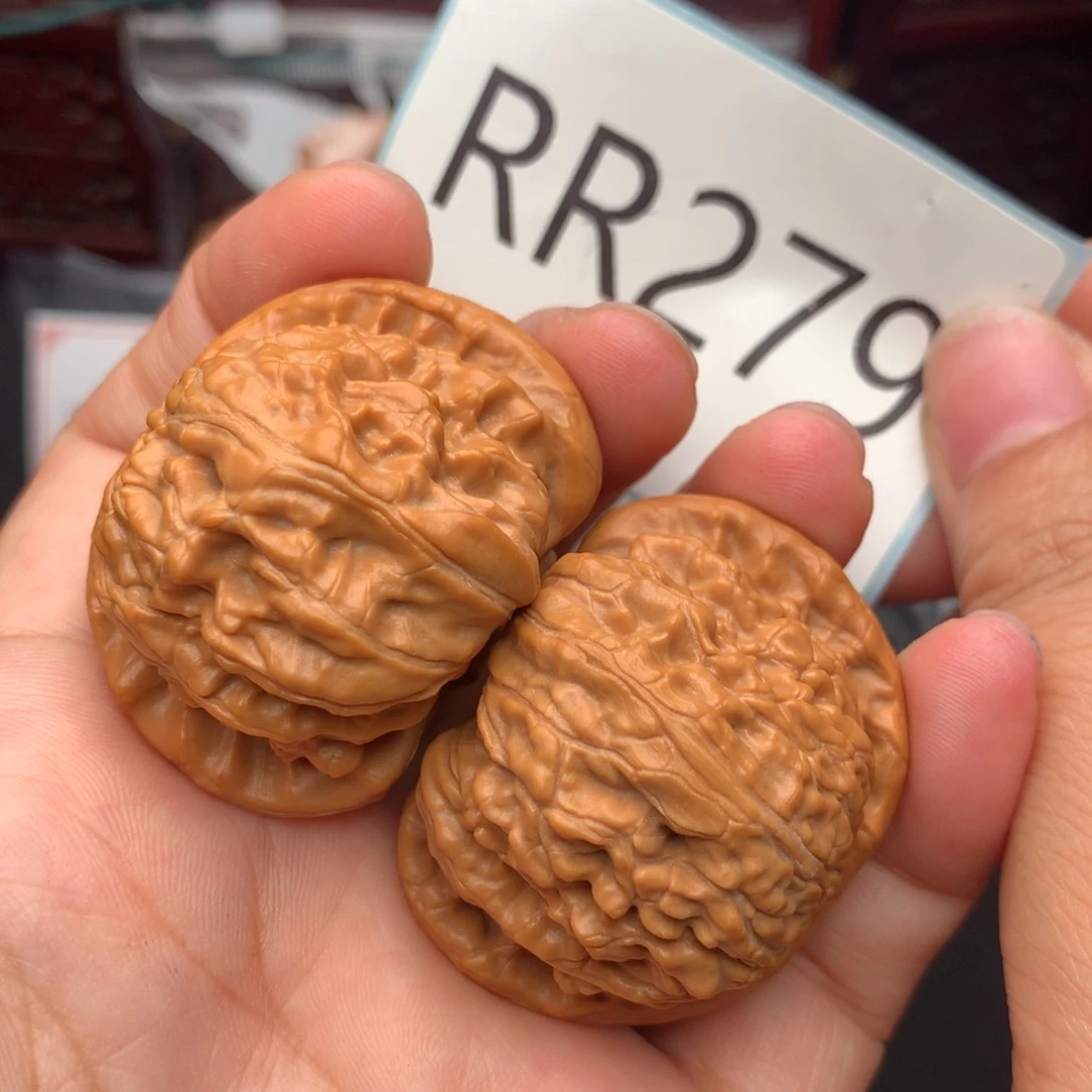 文玩核桃把件精白42