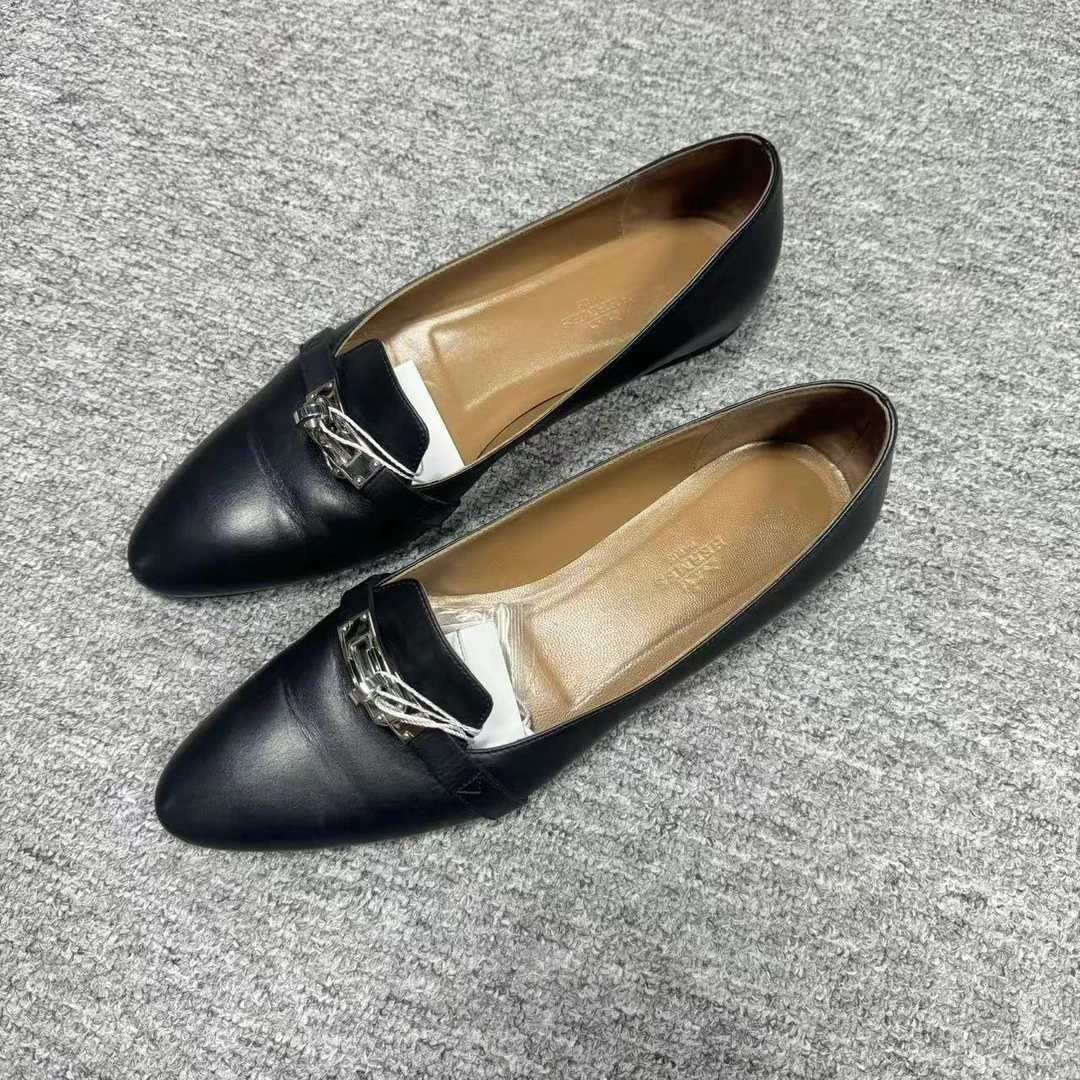 Hermes/爱马仕38码/seven女鞋精选 黑色休闲尖头平底单鞋 wsp048