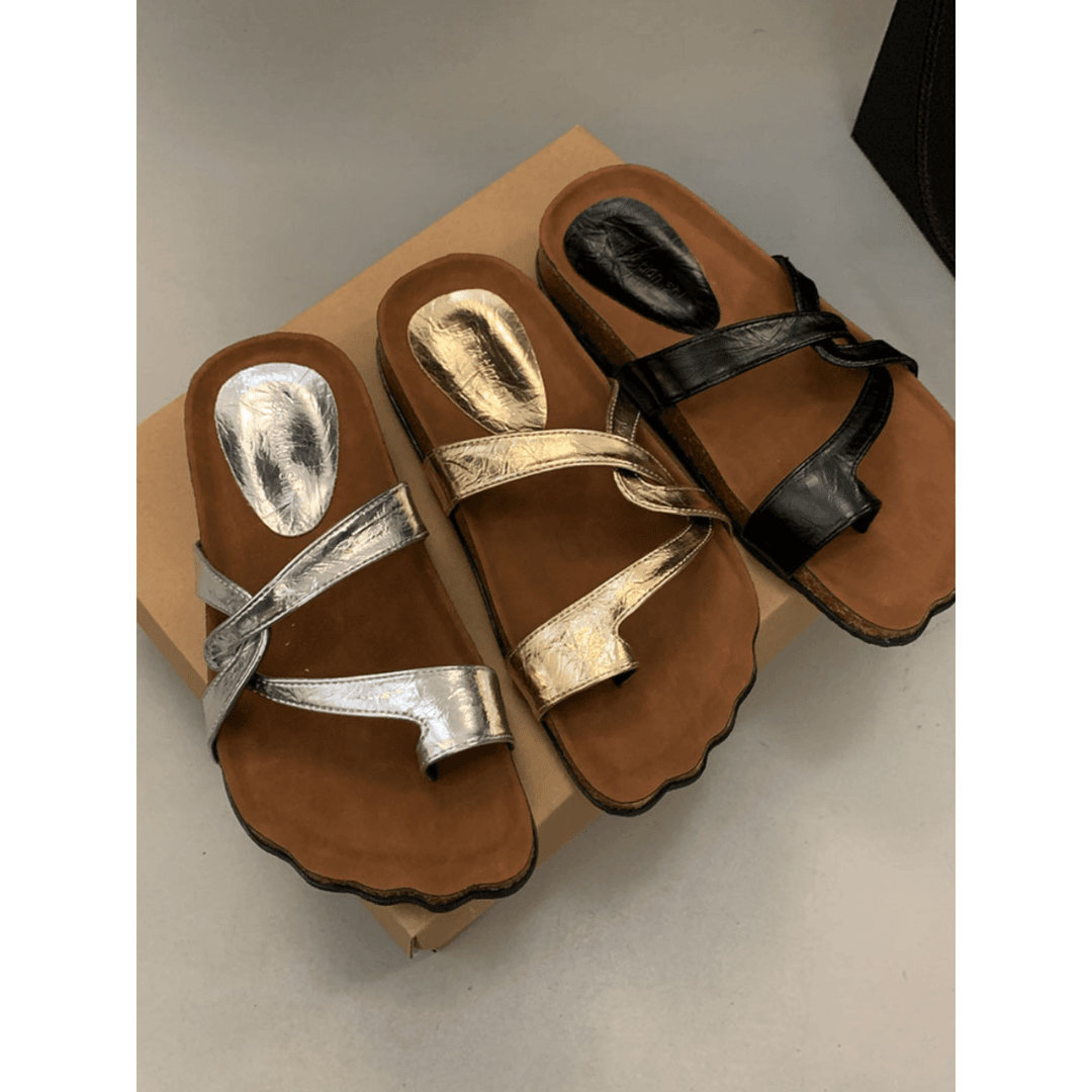 泰国平底拖鞋凉拖鞋女夏季外穿2024夹趾海边旅游凉鞋时尚低跟拖鞋