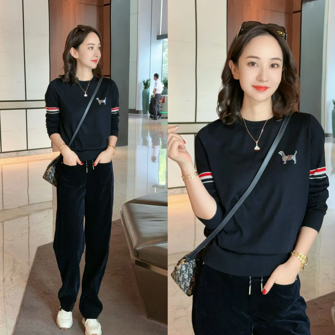 【小狗桑蚕丝】秋款套头烫钻拼色加厚针织XY241454 JDND轩羽