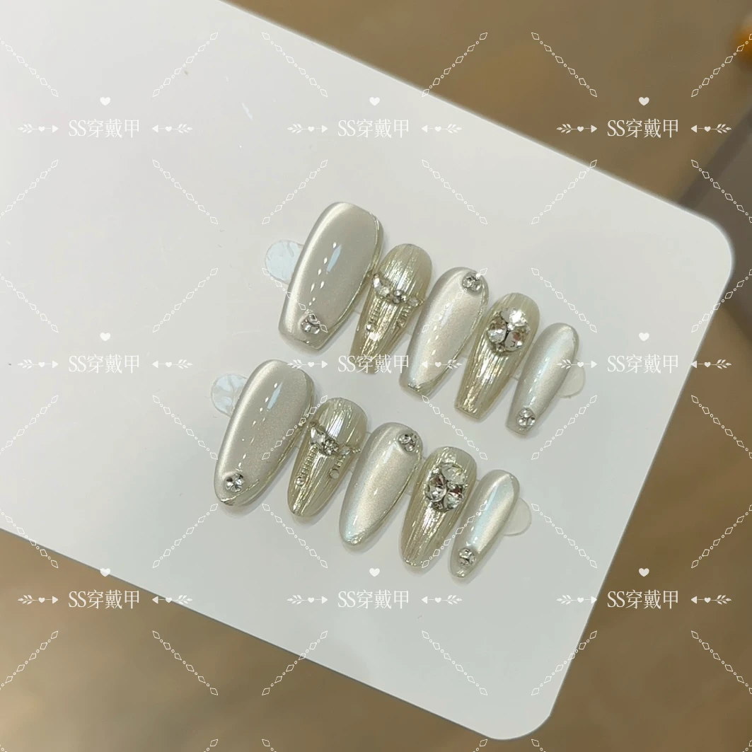 【镜花水月】闪耀银河猫眼巨显白可拆卸纯手工穿戴甲美甲贴片