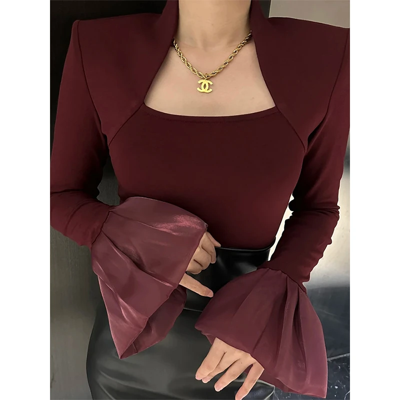 法式独特修身显瘦设计感黑色方领喇叭袖小众上衣女打底衫