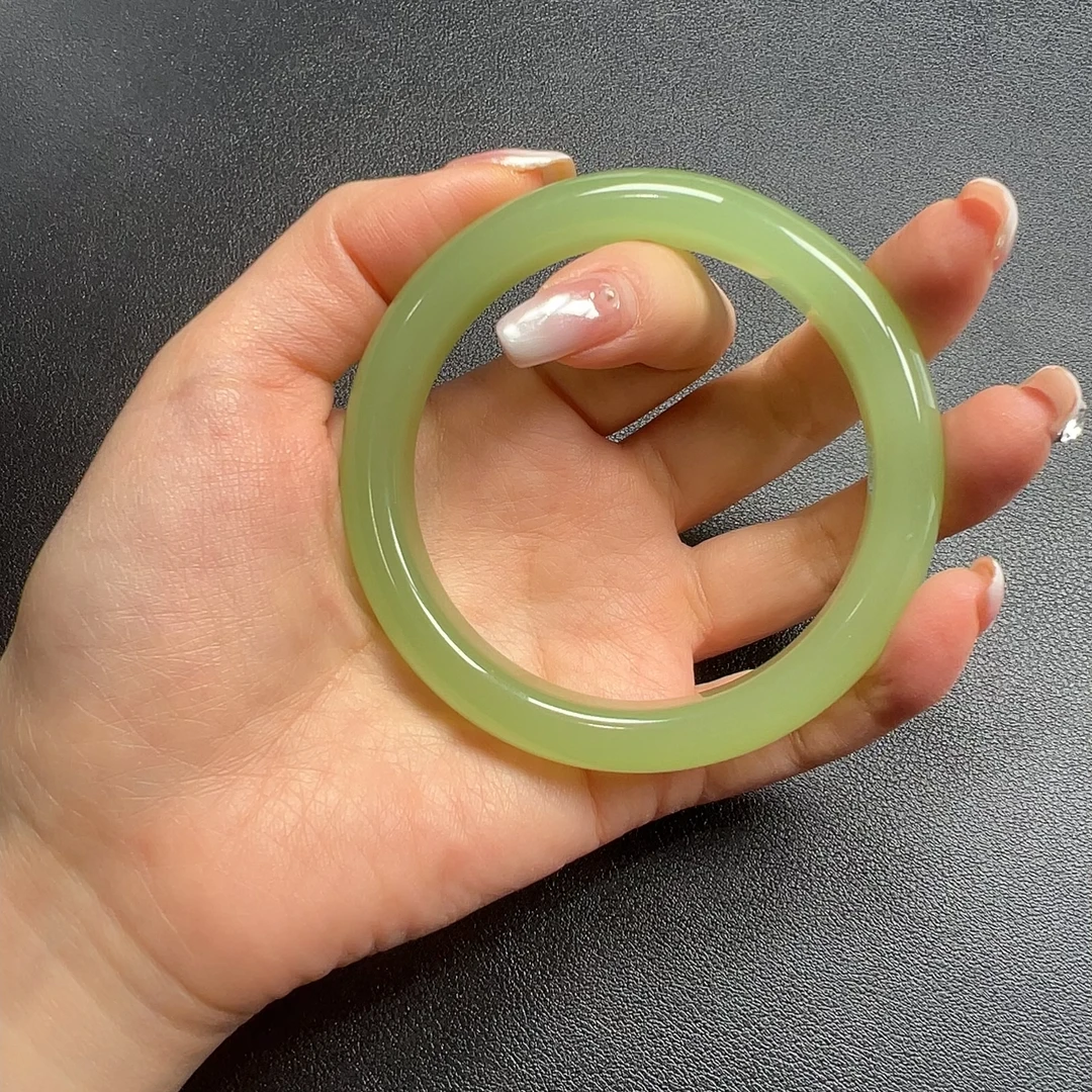 手镯 绿葡萄时尚百搭经典女款手镯61圈口