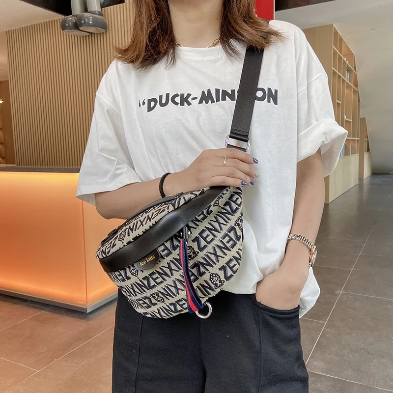 新款2025时尚尼龙布饺子包斜挎包女包休闲帆布胸包腰包单肩斜挎包