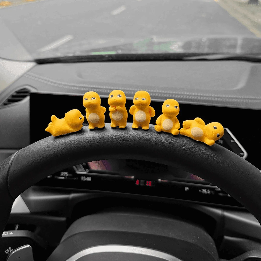 【可爱奶龙】网红小奶龙可爱公仔车载汽车中控台创意解压饰品小摆件