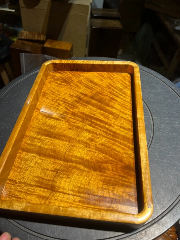小叶金丝楠木托盘，厚度好，经久耐用，花纹满满
