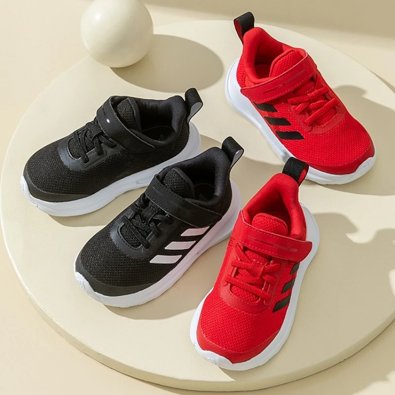 正品阿迪达斯春秋新款儿童鞋男女童运动鞋训练鞋休闲鞋跑鞋FY2384