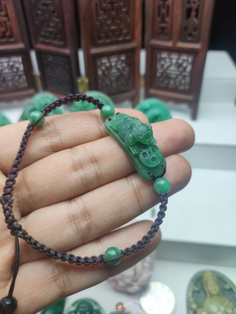 独山玉，金蟾手串