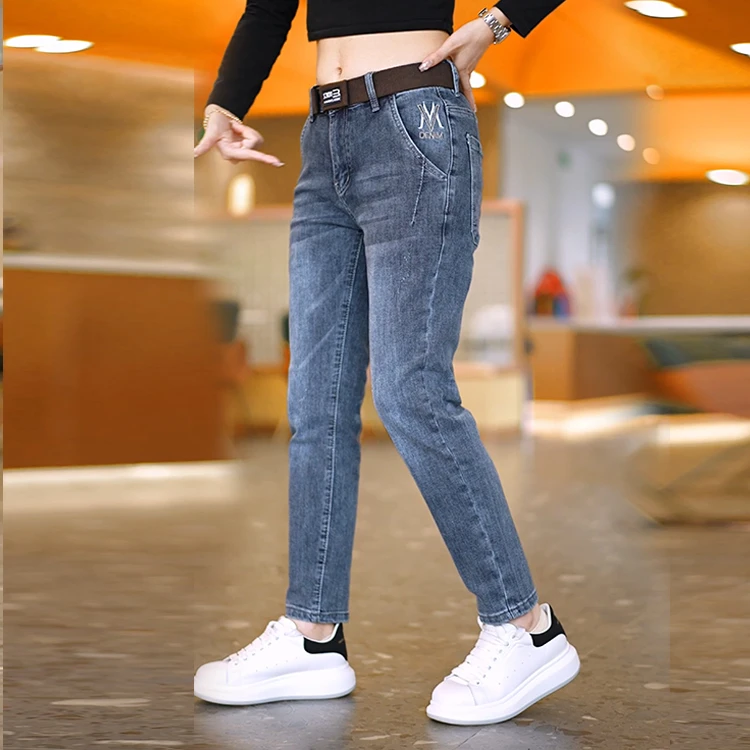 2025年春秋新款牛仔裤男高端潮牌刺绣小脚裤百搭九分长裤潮男士