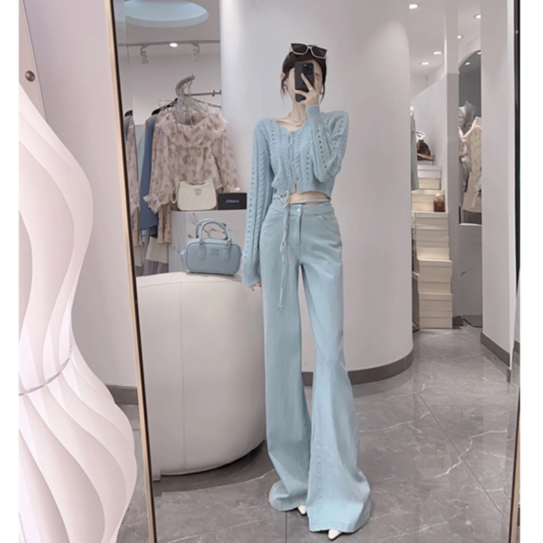 2024早秋新款韩版时尚V领短款休闲简约长袖针织衫毛衣开衫女上衣