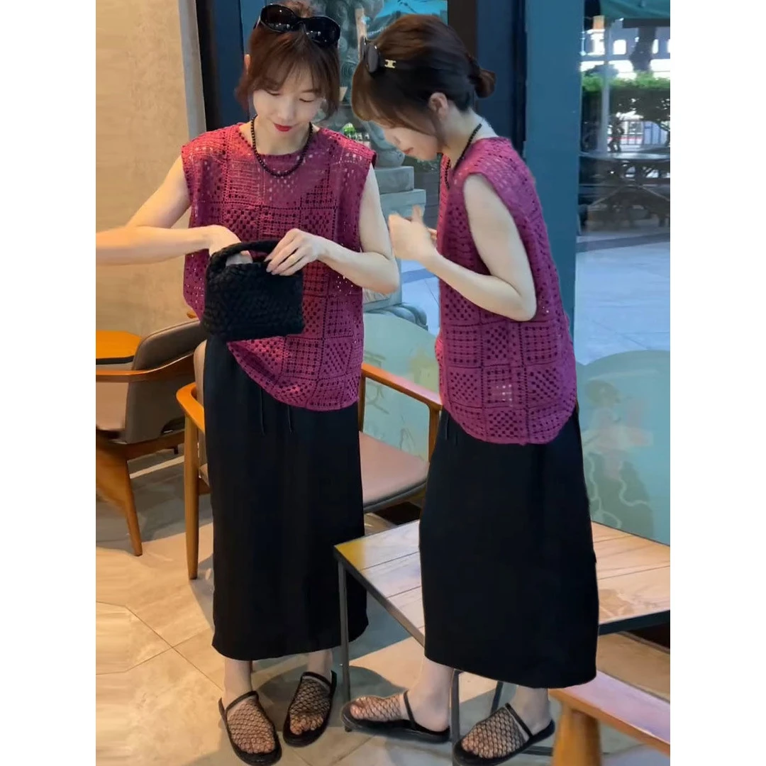 2025夏款设计款套装钩花无袖T恤洋气+高腰缎面开叉半身裙两件套潮