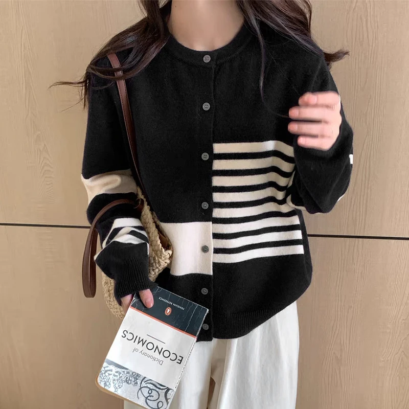 【580格蕾丝条纹】早秋新款宽松设计感上衣女针织衫显瘦百搭