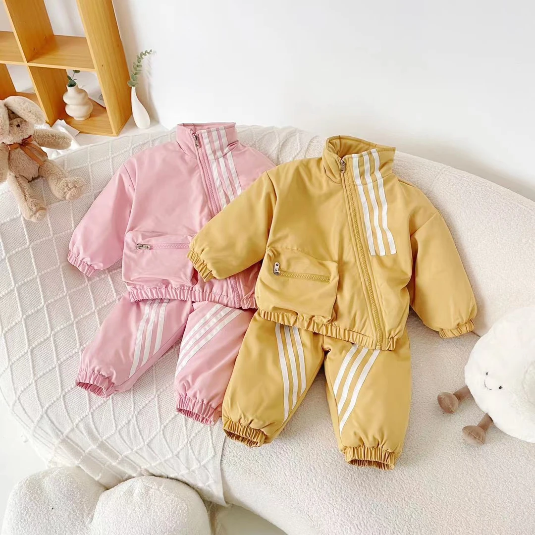 【预售】DT233597冬季儿童棉袄套装加绒加厚保暖运动风棉服两件套