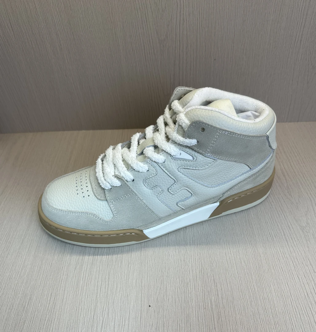 VAIDETINO（清库存）广州欧货早秋新款潮流时尚休闲鞋Z