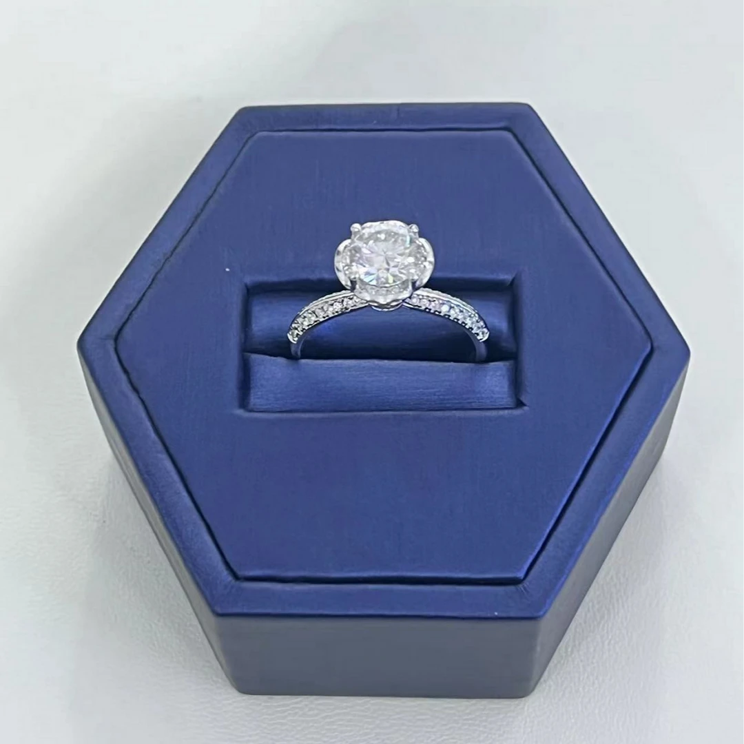 925银莫桑石银制品 【冰阿姨专属】s925银镶嵌莫桑戒指12-1DT135H02