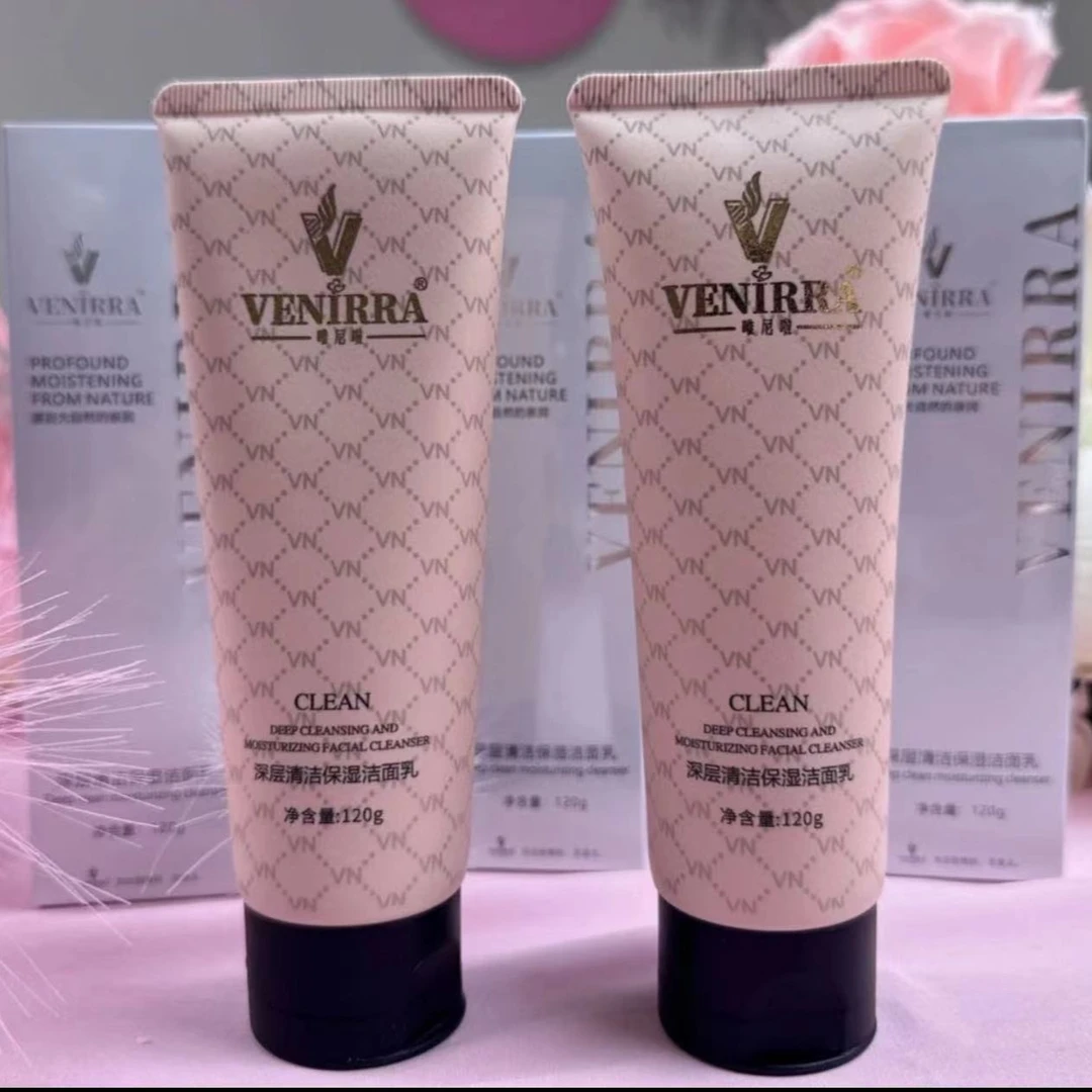 VENNERa深层清洁保湿洁面乳女神裸妆