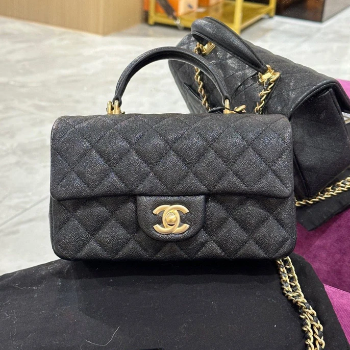 99新 Chanel/香奈儿 cf大mini 黑金荔枝手柄包/货号2416302