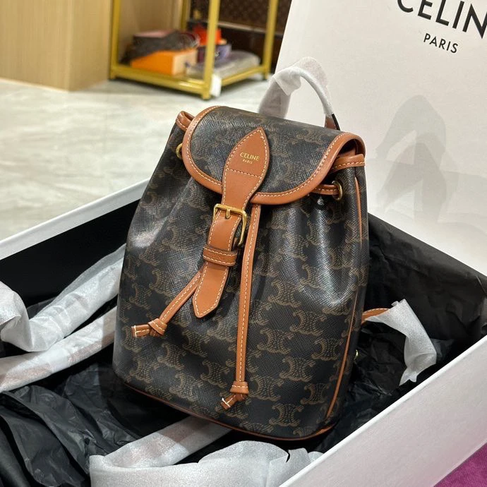 全新未使用 Celine/思琳 238698 老花迷你双肩包 23.8.18