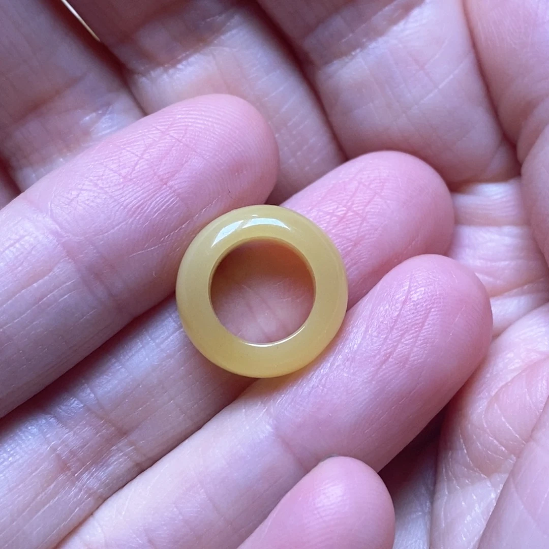 琥珀裸石未镶嵌俄料10+跑环
