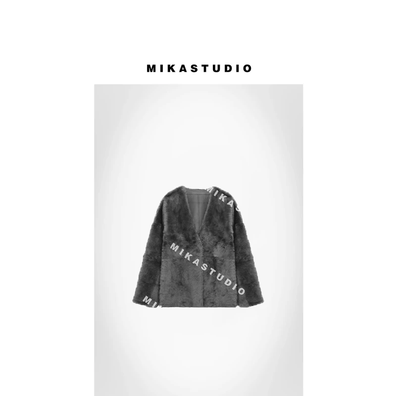 MIKASTUDIO/巴卡绵羊毛皮一体短外套ZT23319