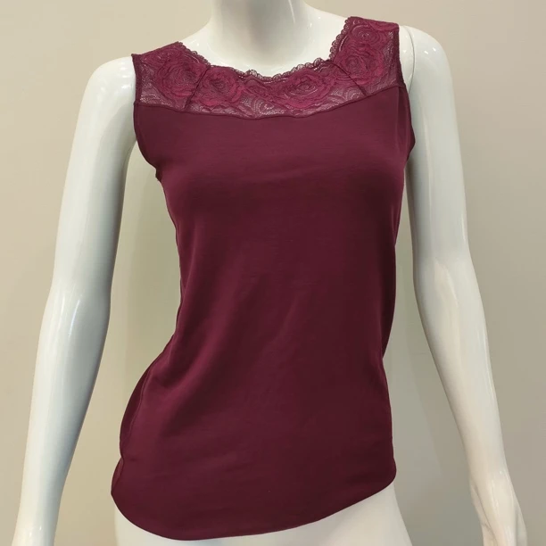 【岳姐姐】新款随心裁女背心时尚蕾丝打底内穿修身显瘦上衣8502-2