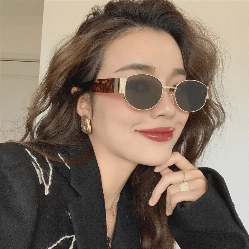 墨镜女高级感ins2025年新款眼镜女士开车专用防紫外线近视太阳镜
