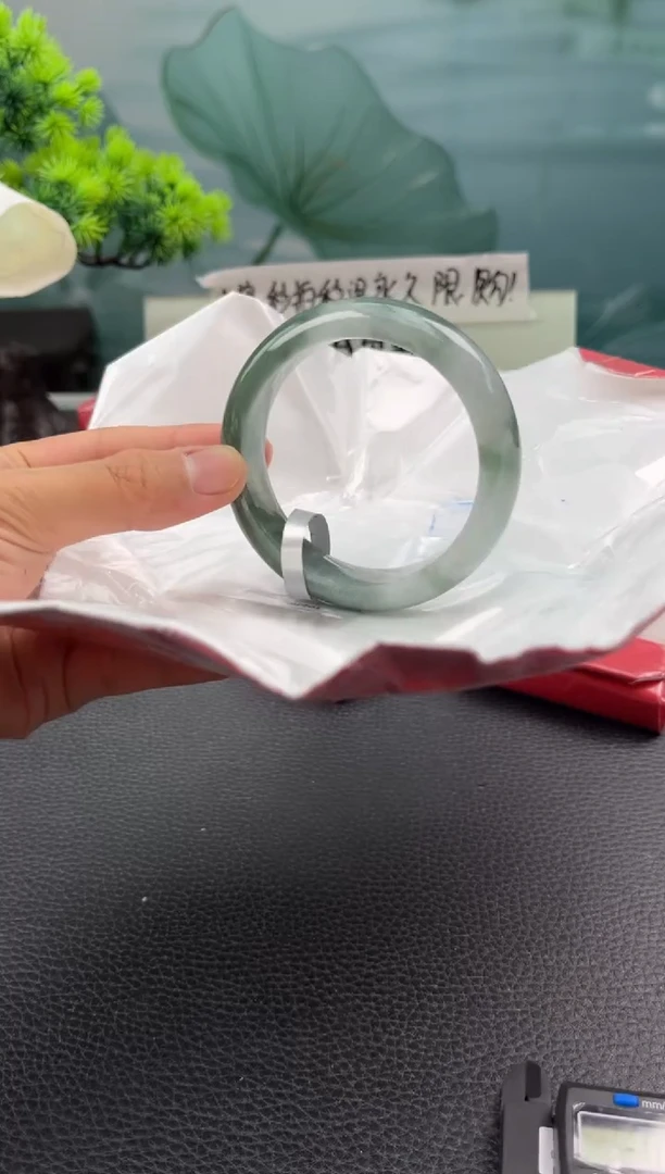 【闪购商品】翡翠手镯未镶嵌翡翠手镯(天然性)17