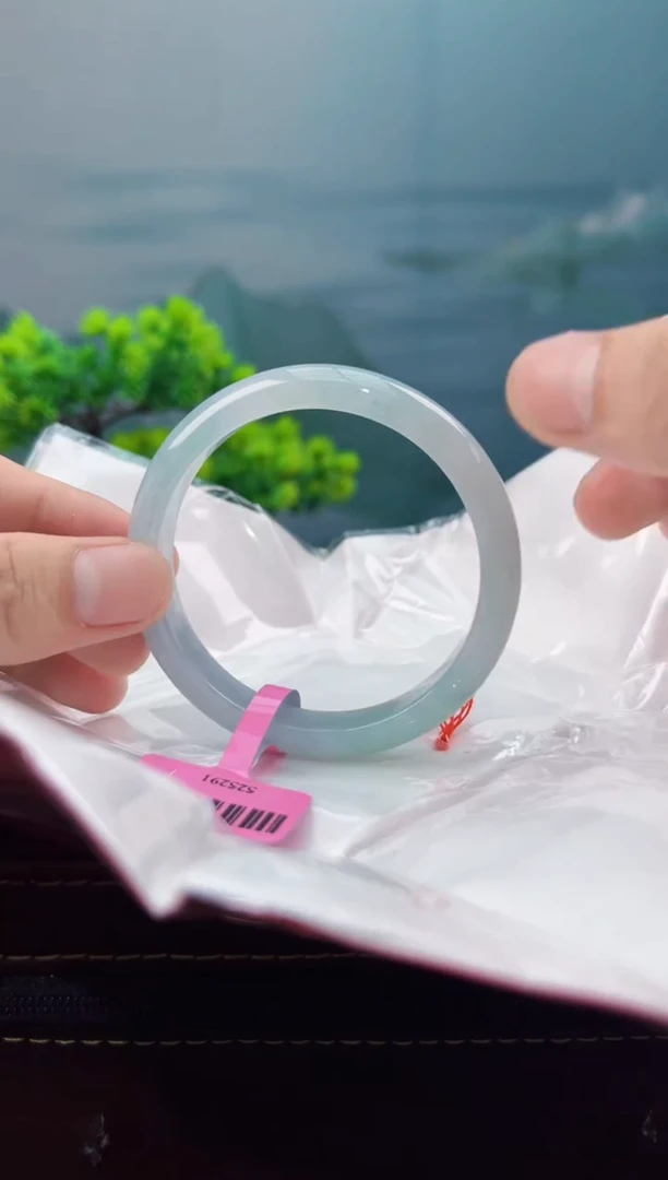 【闪购商品】翡翠手镯未镶嵌翡翠手镯13