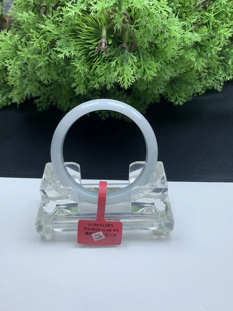 刘思懿【边城刀客】翡翠手镯-帅豪-M-19