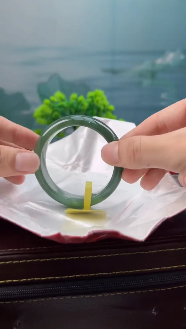 【闪购商品】翡翠手镯未镶嵌49翡翠手镯