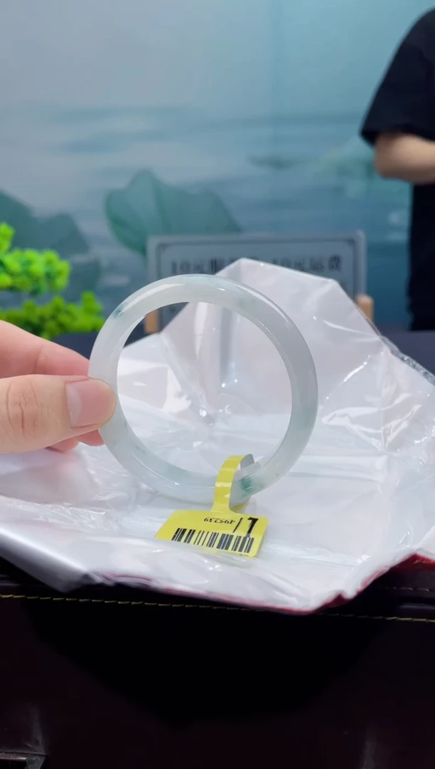 【闪购商品】翡翠手镯未镶嵌25翡翠手镯