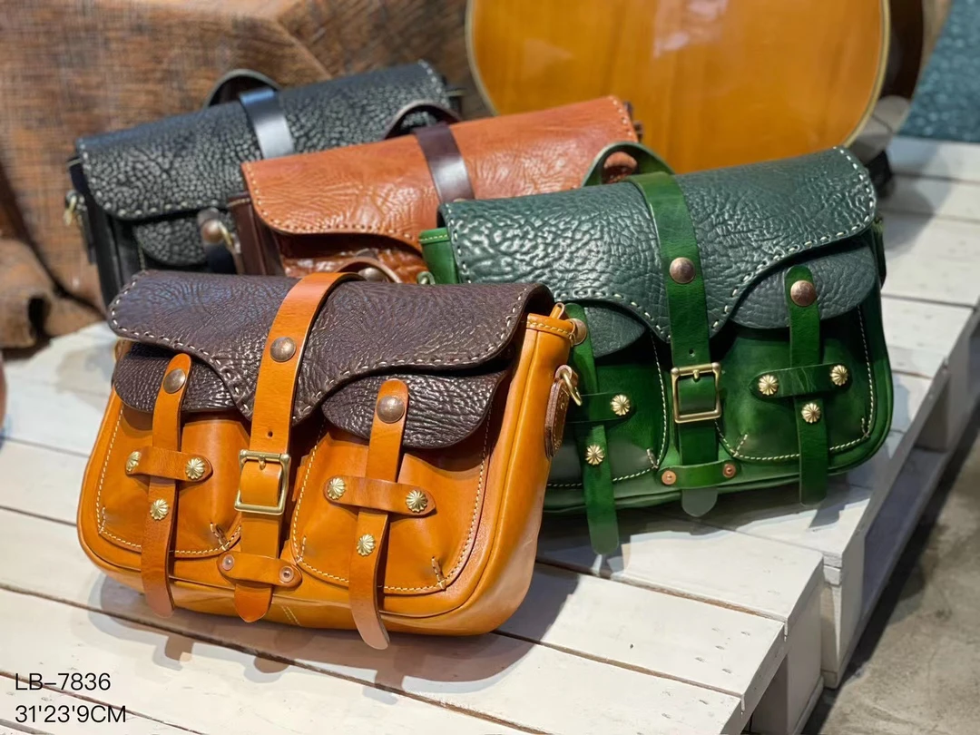 太阳新款野牛老骆驼 缩纹野牛拼重油蜡植糅尺寸：31*23