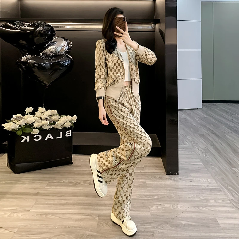 流行时尚套装女洋气小个子2025新款早秋气质小香风开衫休闲两件套