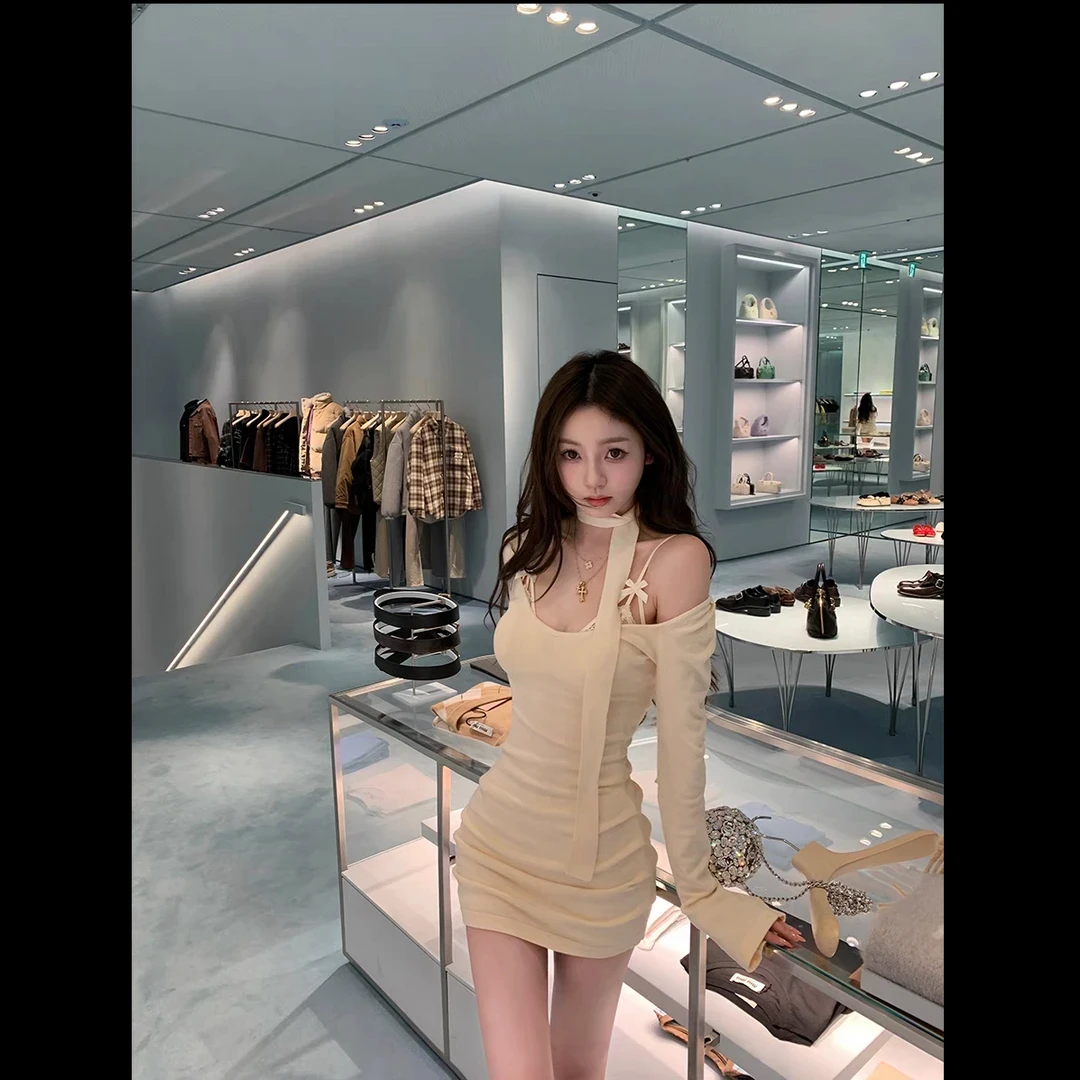 【钓系美女】真两件蕾丝吊带修身连衣裙女 秋冬纯欲飘带包臀裙