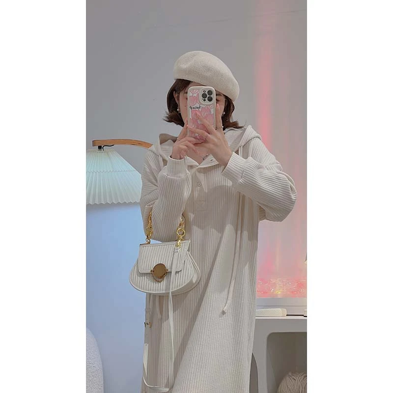 十三姑【绯闻女孩】连衣裙  香樟木  设计感显瘦百搭连帽针织裙子