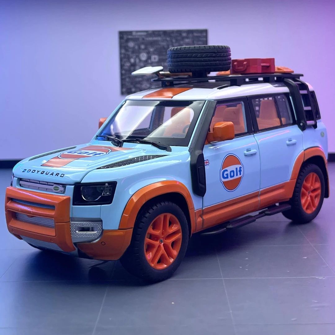 潮玩合金汽车模型1:22 路虎卫士 灯光音效回力开门男孩玩具越野车