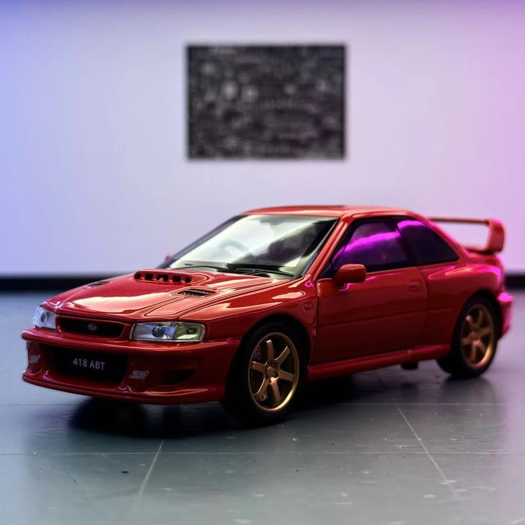 潮玩合金汽车模型1:32斯巴鲁翼豹 灯光音效回力开门男孩玩具跑车