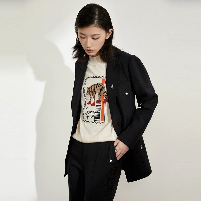 FF仿佛时尚气质挺括显瘦黑色西服外套女FA00163
