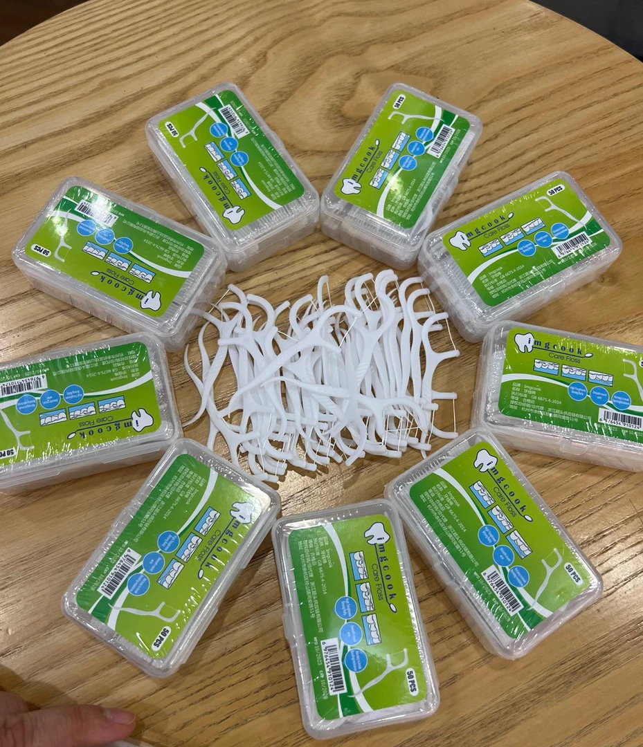 便携式深入清洁牙线棒