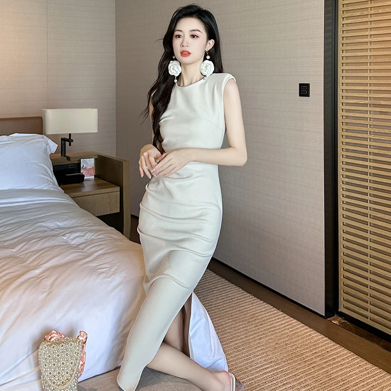 t恤连衣裙女长款正肩休闲无袖2025新款小黑裙紧身性感黑丝包臀裙