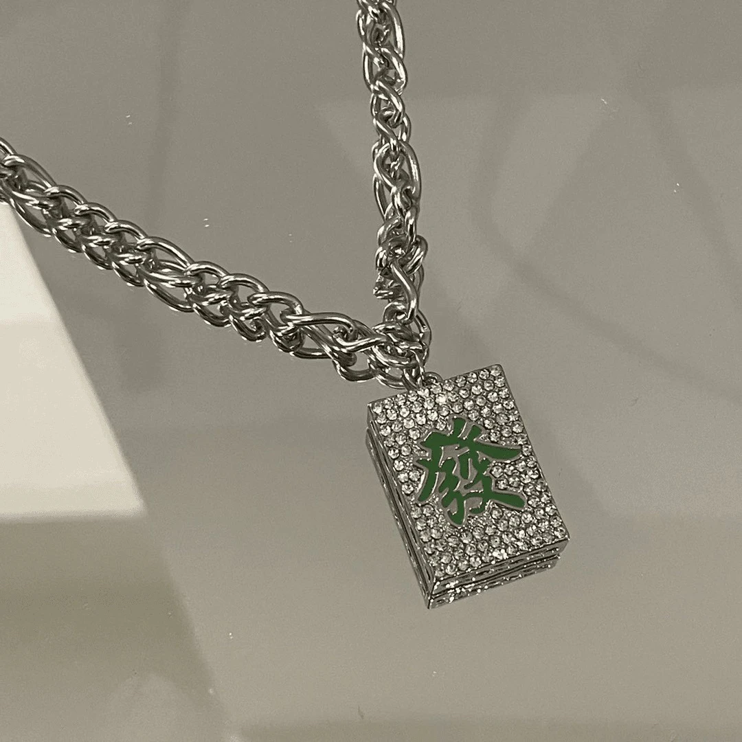 钛钢项链 满镶方牌绿色釉彩发字小众气质复古项链CC1537