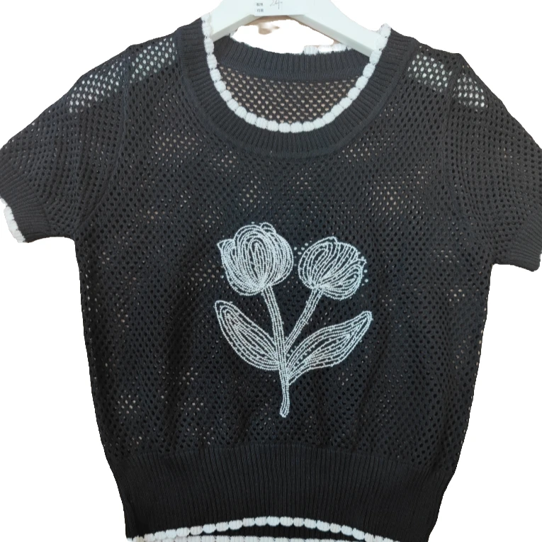 D19-200文文镂空,圆领,时尚,烫钻短袖夏季套头上衣黑色针织衫