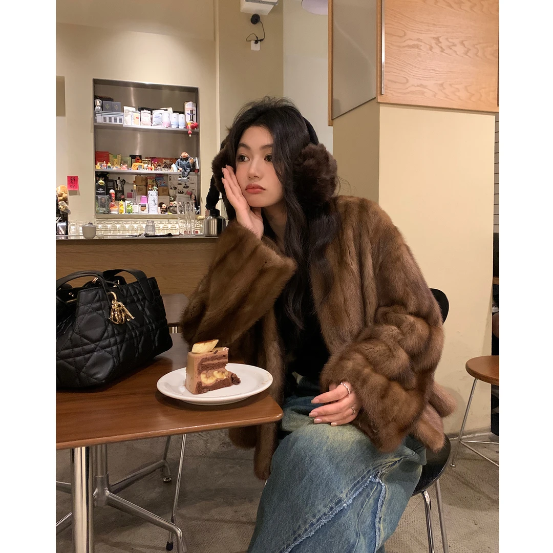 COCO皮草“冰岛假日”进口V领整皮水貂皮草外套女貂皮大衣