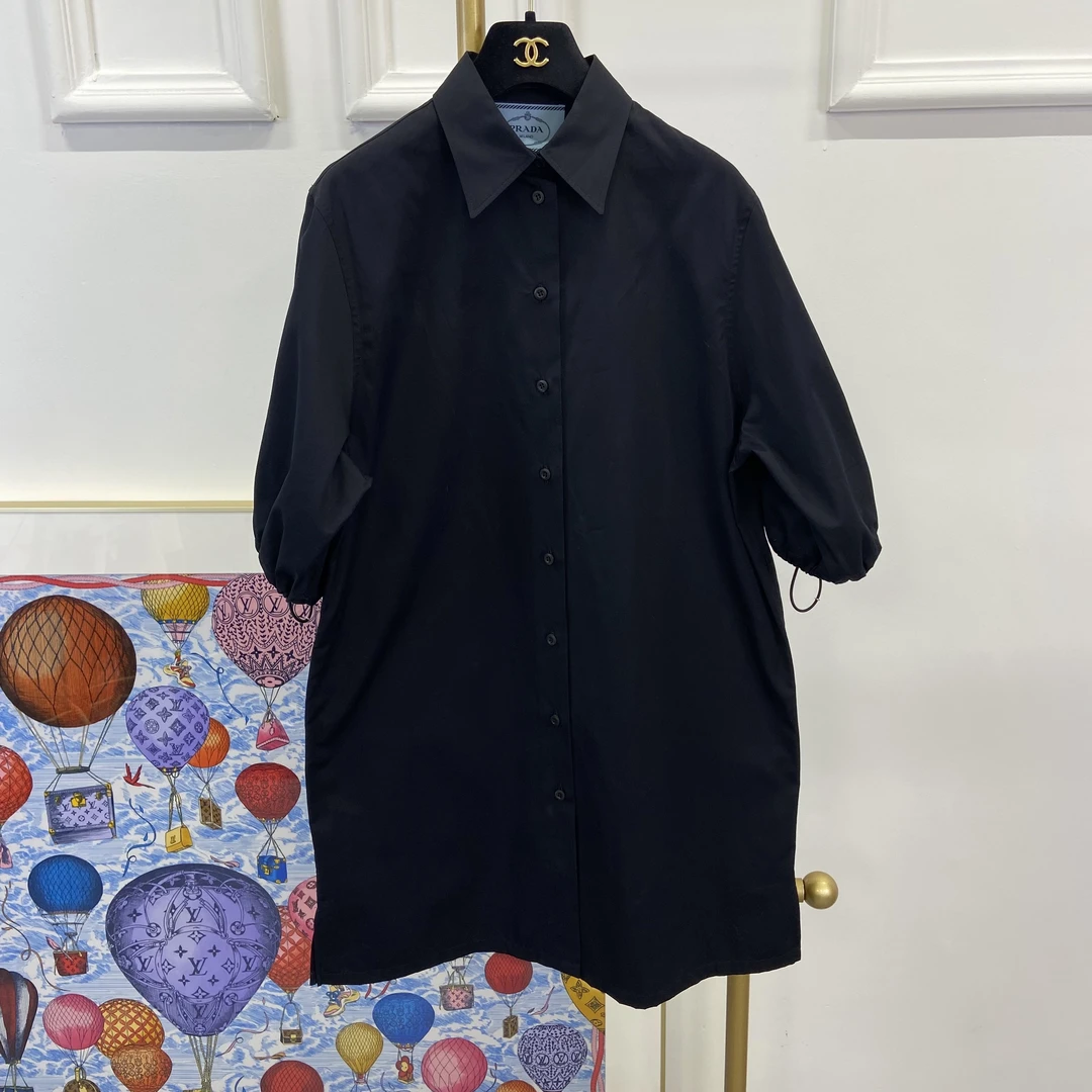 95新 Prada/普拉达 普拉达黑色短袖衬衫